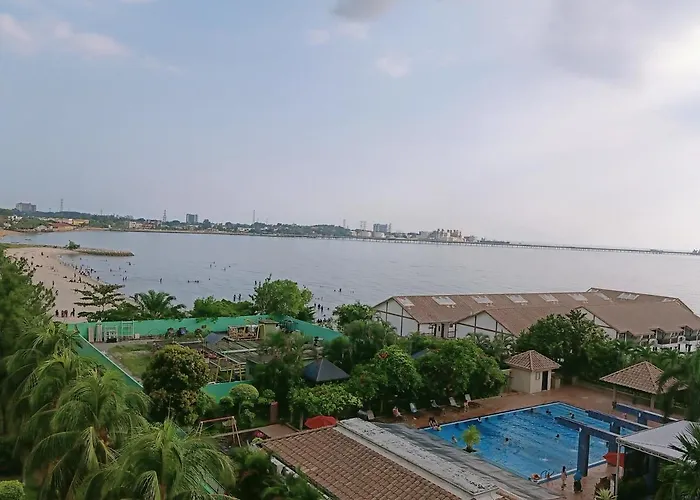 Glory Beach Resort Block A5一01